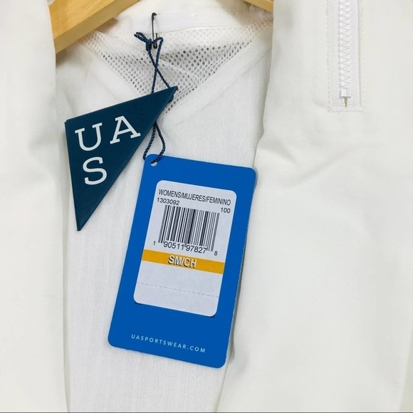 NWT Under Armour White & Grey Vest with Built in Hood-Small - Picture 2 of 6